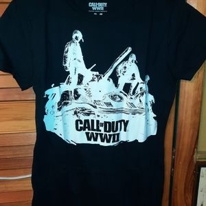 Nwt Call of Duty WW11 Tee